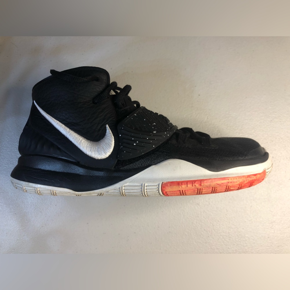 Nike Kyrie 6 Grade School Basketball Shoes